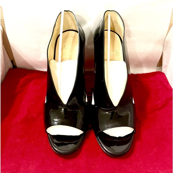 Christian Louboutin Shoes - Christian Louboutin Wraparound peep toe pumps 100mm patent black leather EU 38.5
